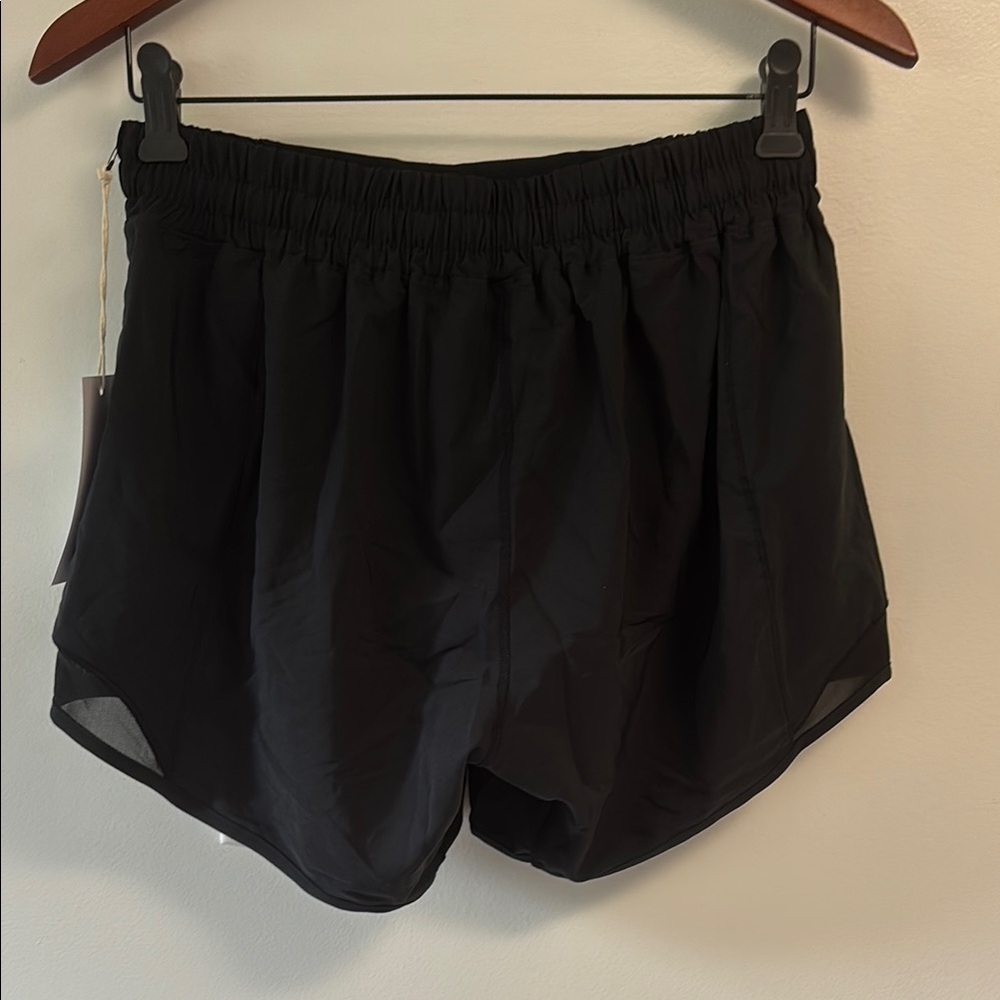 AugIris Jet Black Women's Athletic Shorts size M NWT - Picture 7 of 9